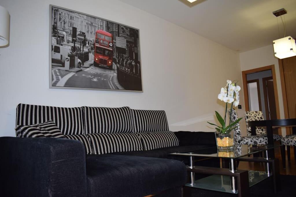 Apartamento Centro Villagarcia. Vilagarcia de Arousa Esterno foto