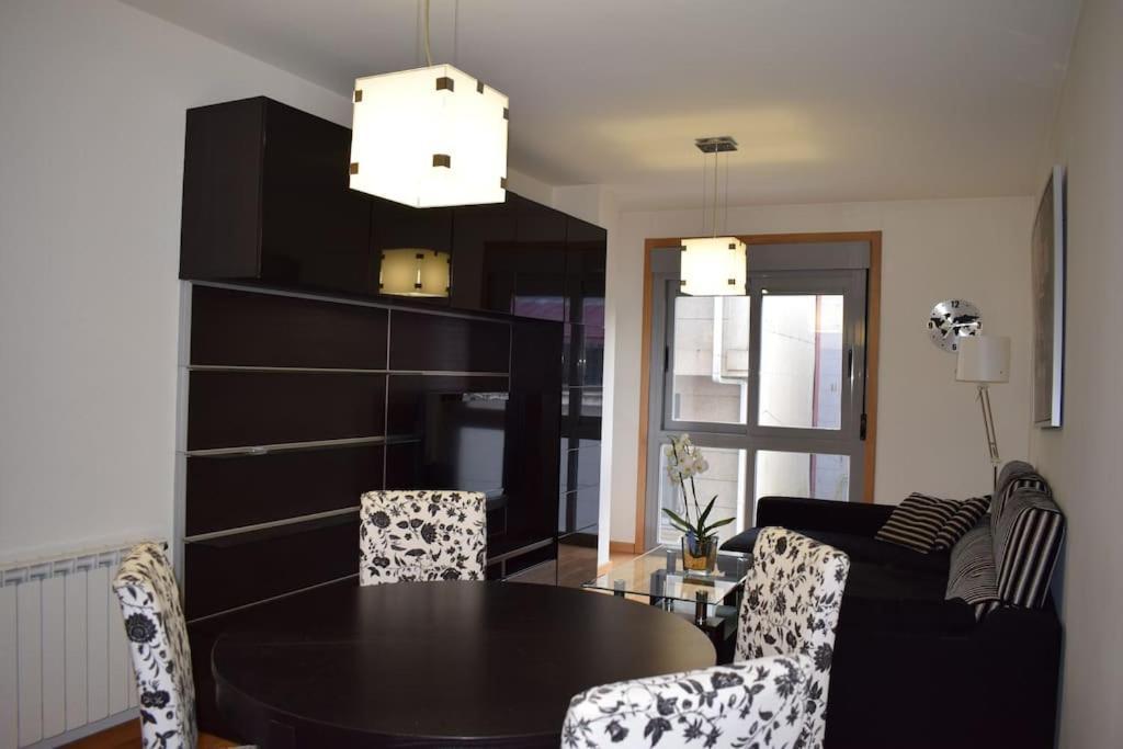 Apartamento Centro Villagarcia. Vilagarcia de Arousa Esterno foto
